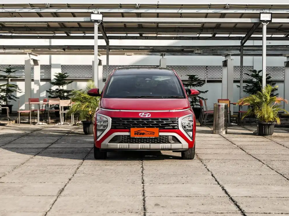 Hyundai Stargazer Prime 1.5 Captain seat matic 2023 Merah