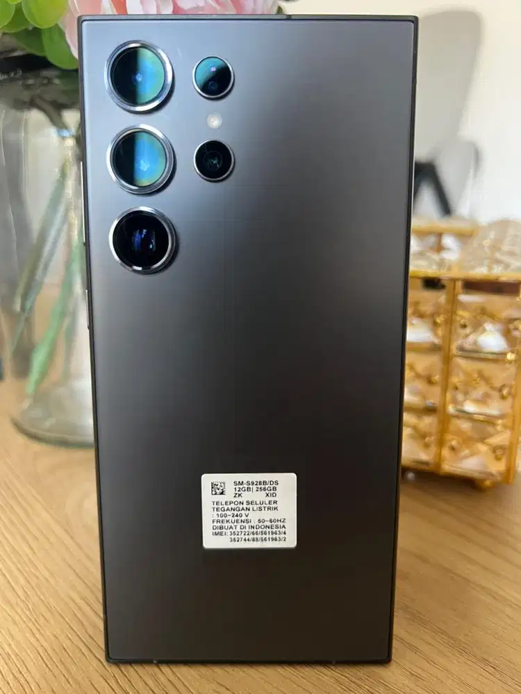 FS samsung S24 ultra titanium grey 256