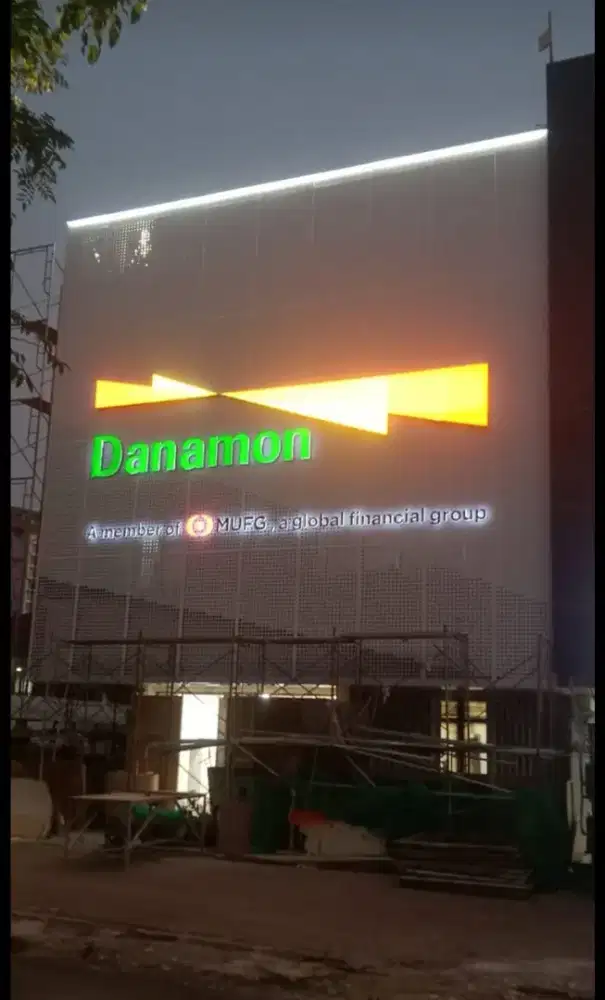 Panel ACP. Fasad. ACP Facade. Curtain Wall Kaca. Signage. Branding