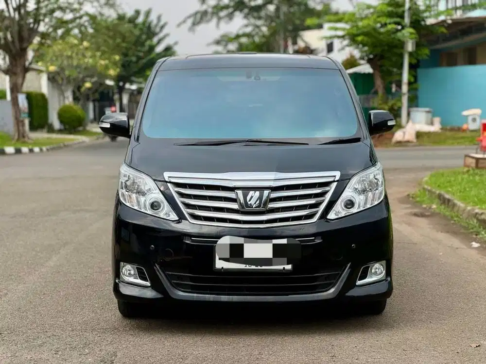 Dijual Toyota Alphard 2.4 G AT / Tahun 2013 / Warna Hitam