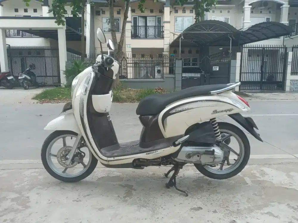 Honda scoopy fi 110 th 2013