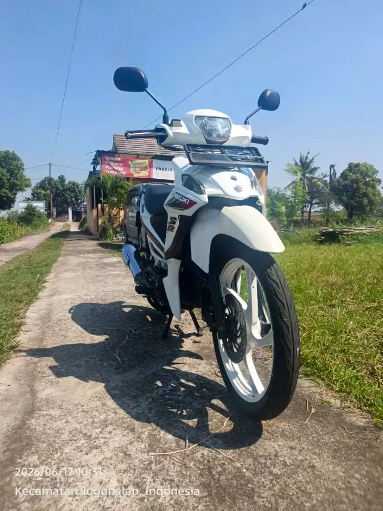Suzuki Smash Titan Rare White Original istimewa