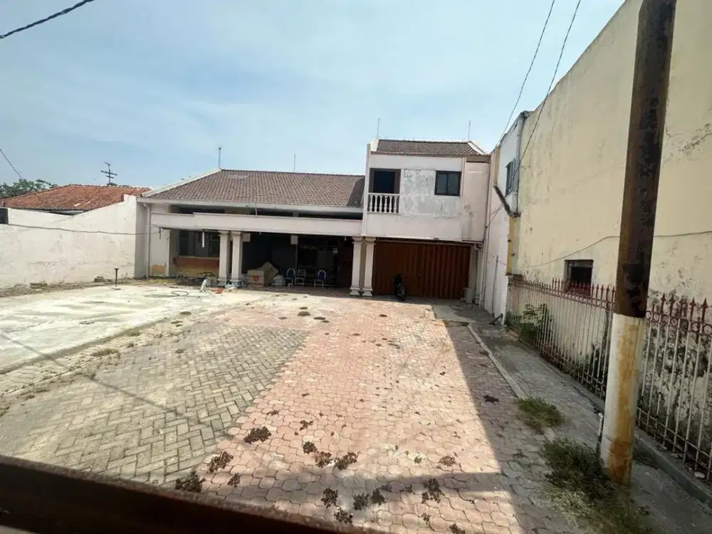 DIJUAL MURAH CEPAT – RUMAH USAHA STRATEGIS RAYA DARMOKALI WONOKROMO