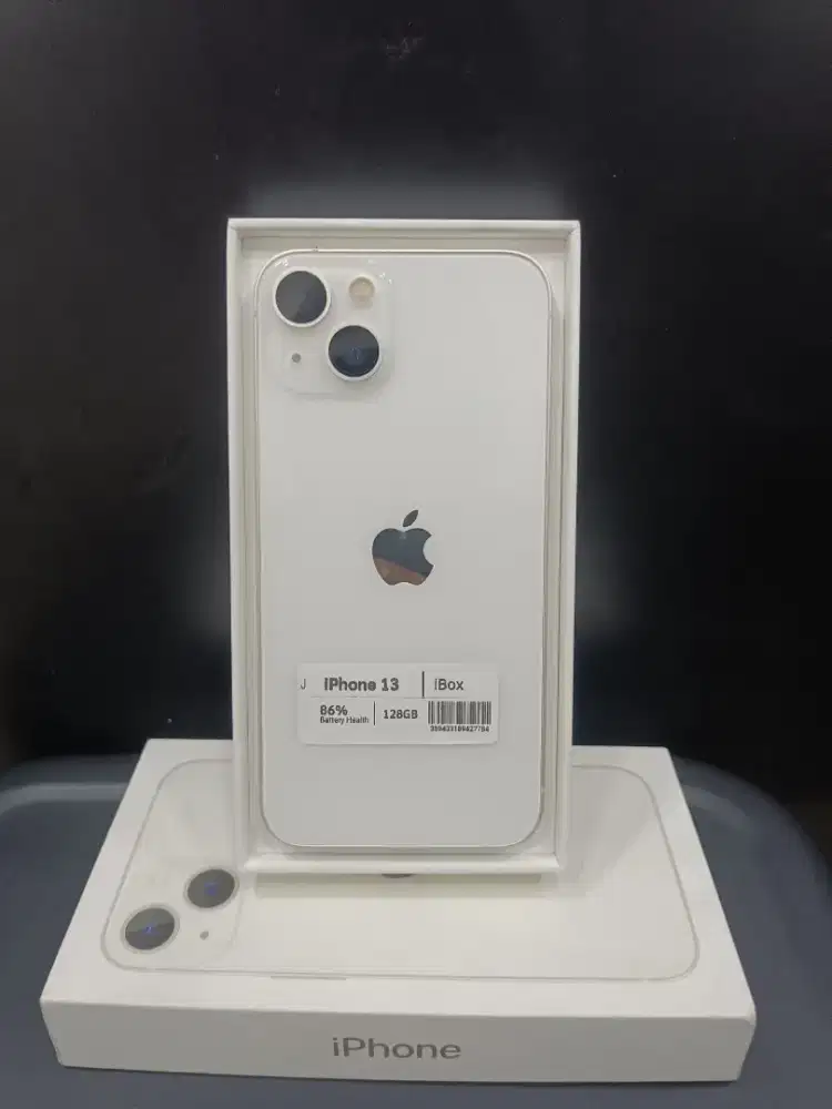 iPhone 13 126GB iBox like new