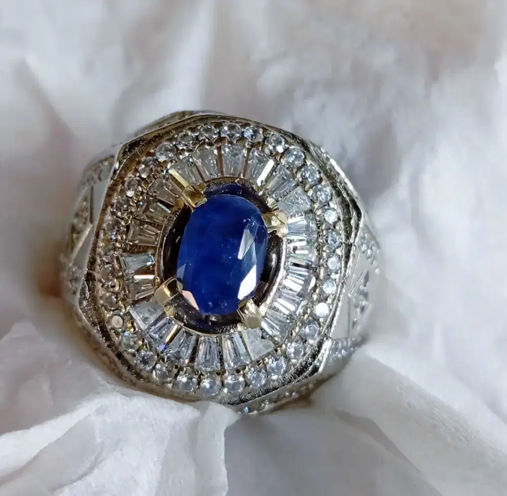 Blue safir Ceylon Srilanka no heated memo warna royal