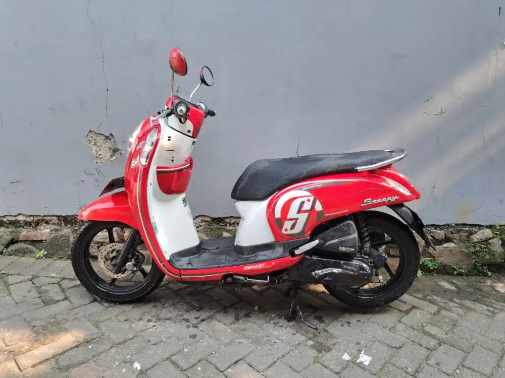 Honda scoopy esp 2016