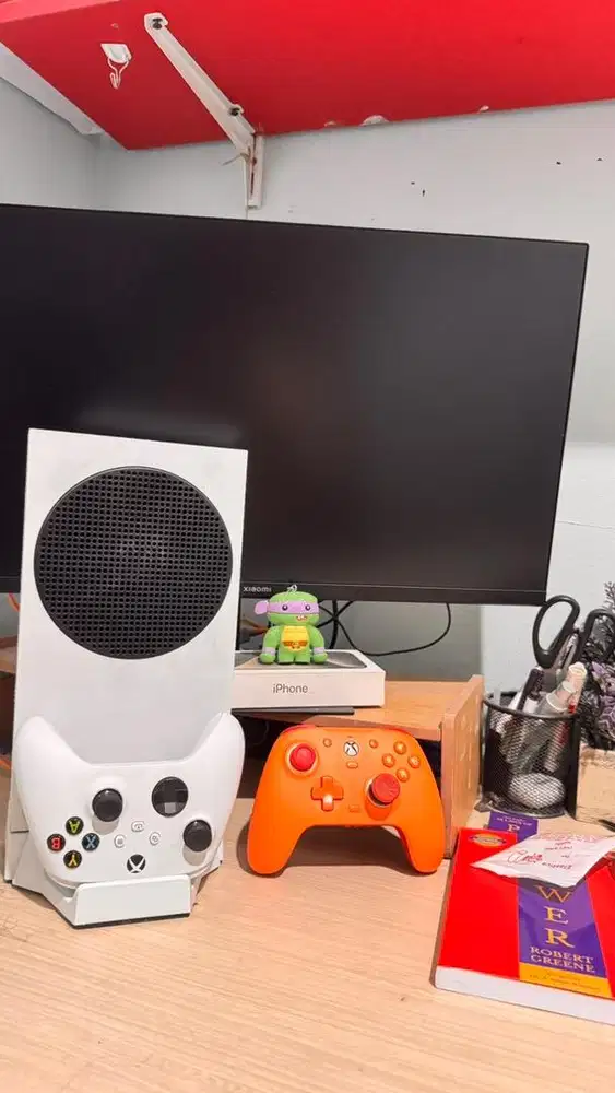 XBOX SERIES S + 2 Stick