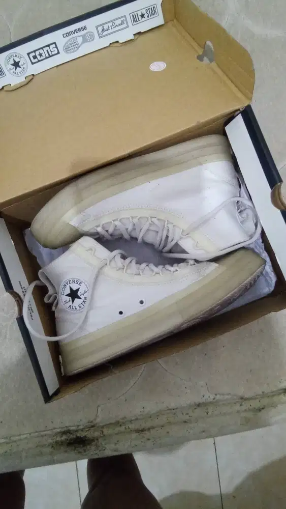 Sepatu converse chuck taylor