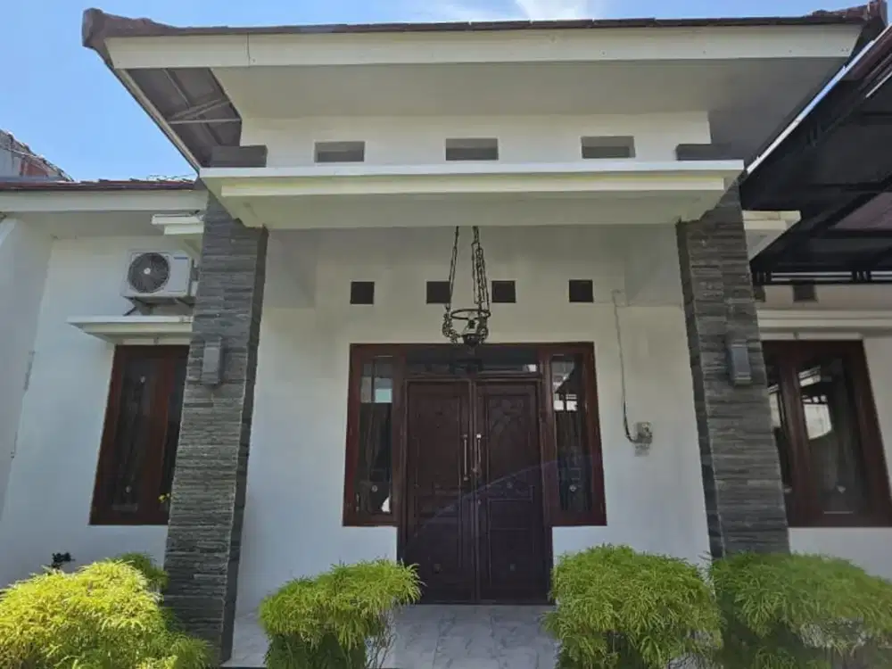 Rumah Mewah Modern Eksklusif di Ungaran Adem Asri dekat Exit Tol Ungaran