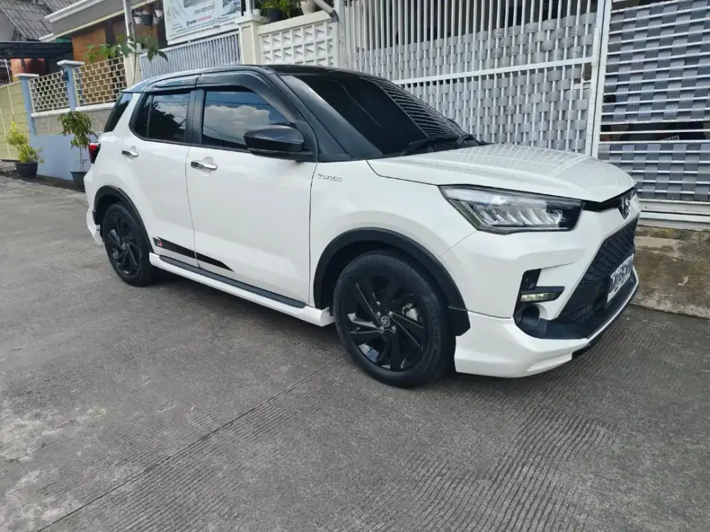 Toyota Raize GR 1.0 turbo th 2022 matic