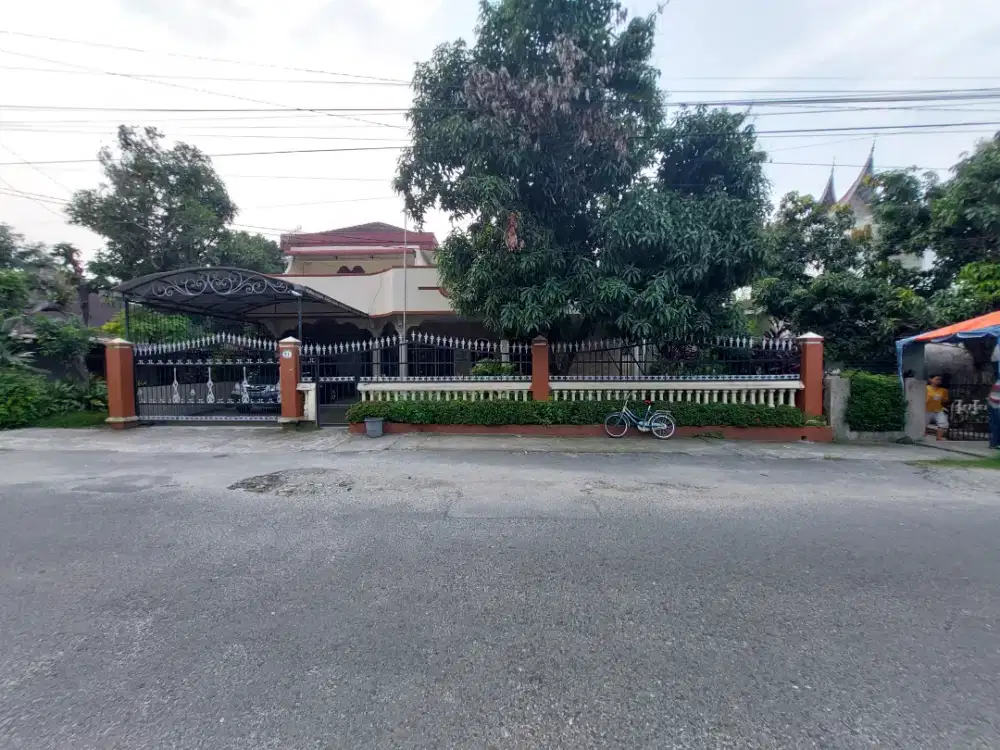 Dijual rumah siap huni Jl. Pelita II No.21