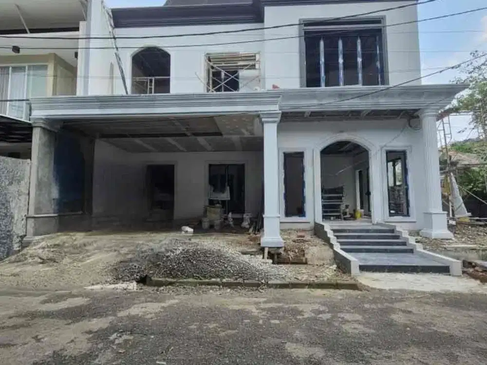 Brand New  Posisi Hoek American Classic Rumah Mewah Bagus Siap Huni