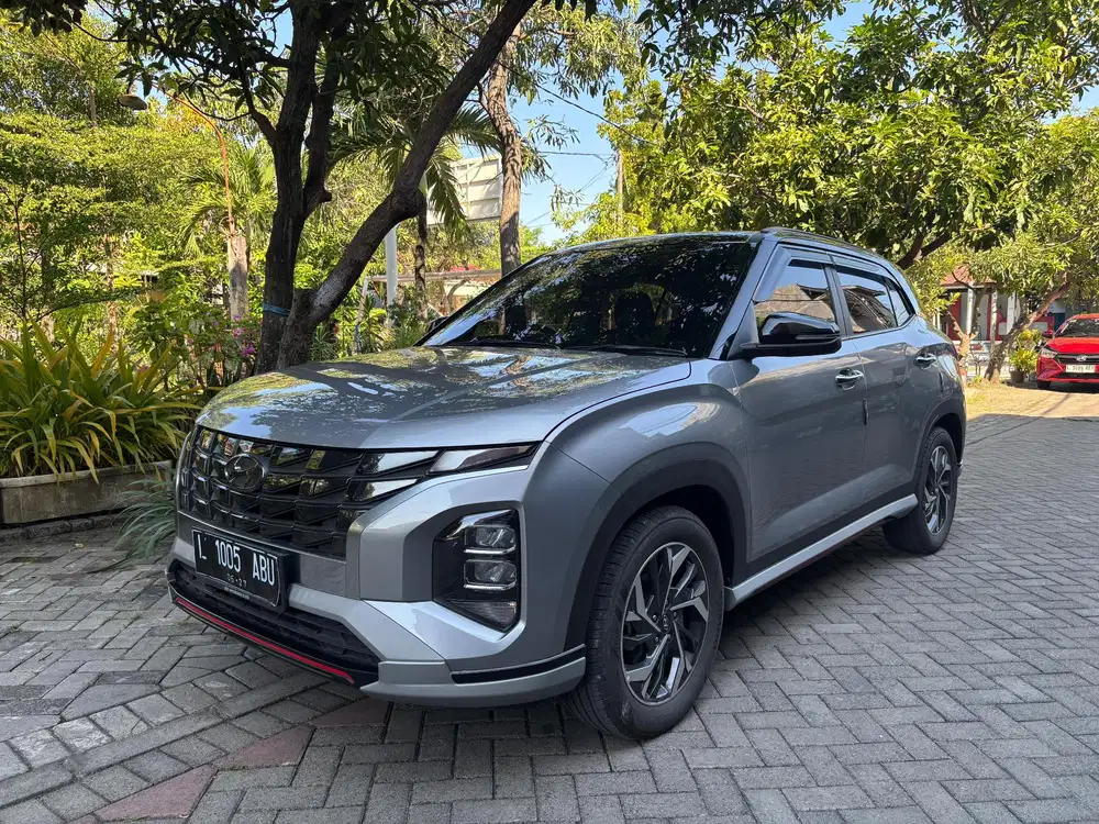Hyundai Creta prime 1.5 AT two tone Km 13rb