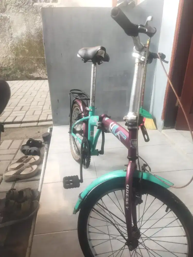 Sepeda lipat Oddesy
