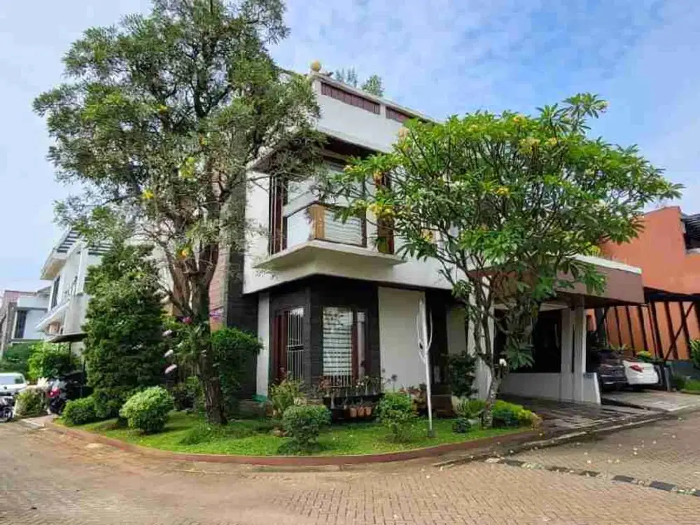 Rumah Cantik Posisi Hook Di Discovery Bintaro Jaya