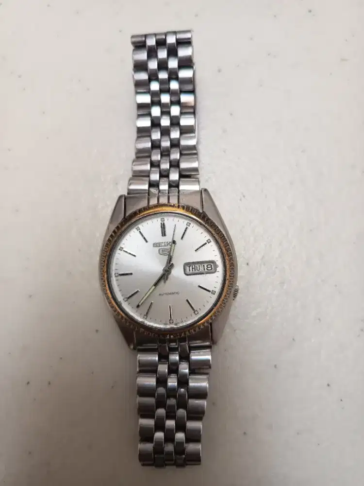 Jam Tangan Seiko 5 Automatic