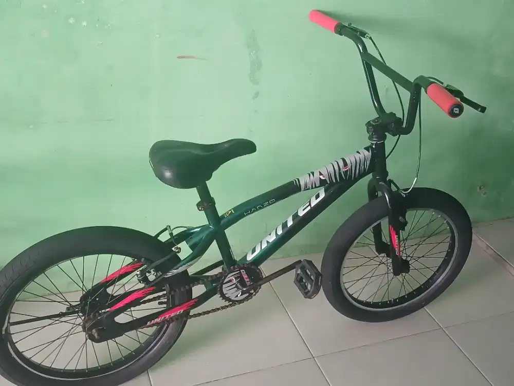 Sepeda bmx united
