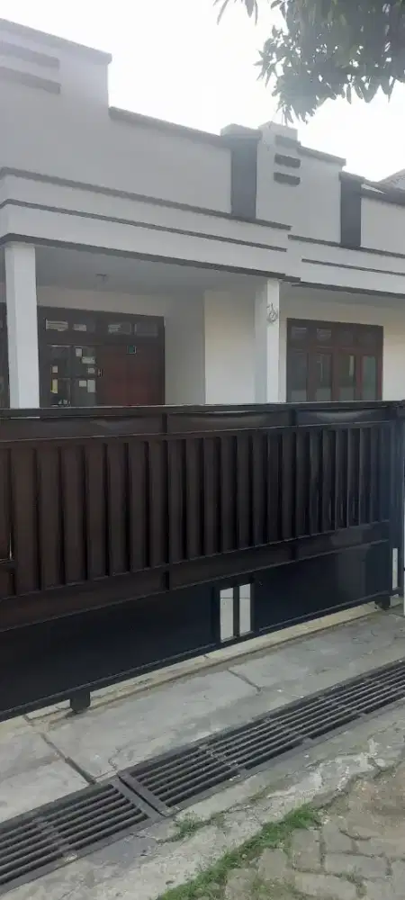 Rumah Manis Strategis di Lumbung Sari Kota Semarang