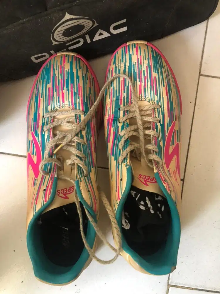 sepatu futsal speecs ls reborn