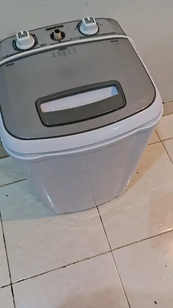 Mesin cuci DENPO mini 4,5kg