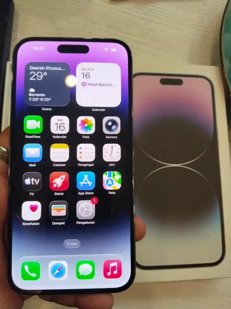 Di jual iphone 14 pro Max 128gb deep purple