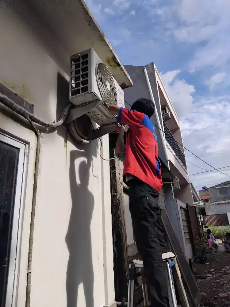 BONGKAR PASANG AC CUCI AC SERVICE AC