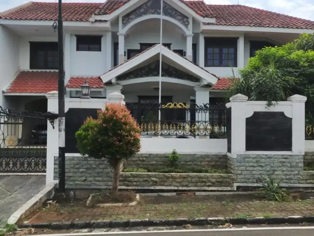 RUMAH SIAP HUNI HOOK DI DALAM CLUSTER PURI CINERE DEPOK DIJUAL