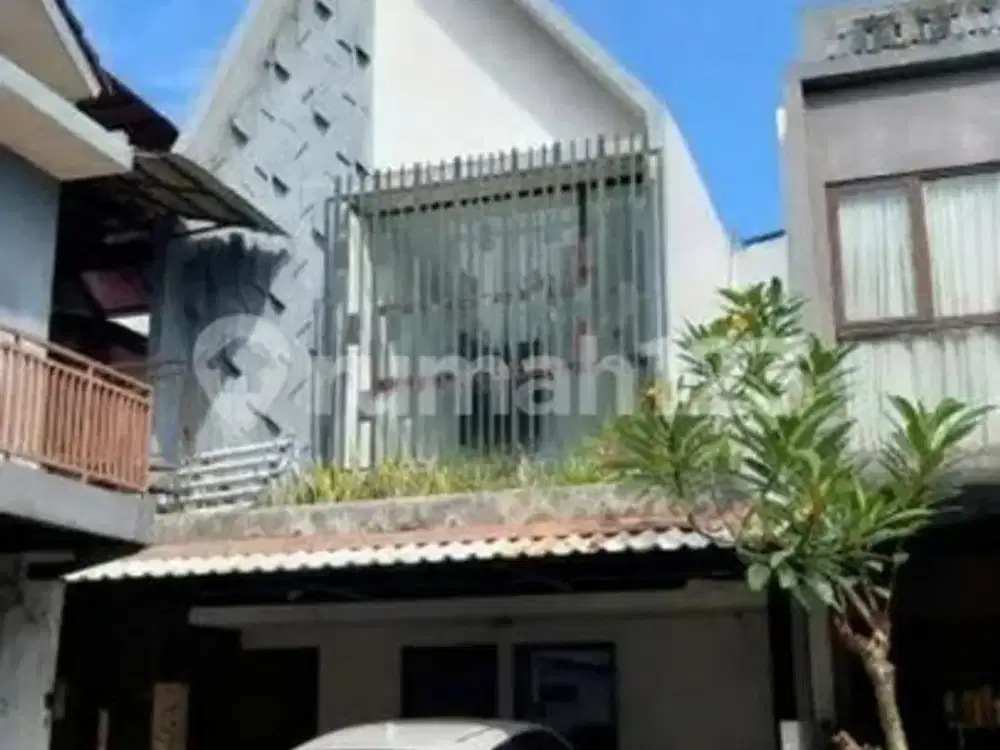 Rumah Cantik Dalam Cluster Exclusive di Cilandak Lokasi Strategis Dijual Cepat