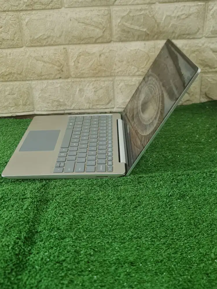 Surface Laptop Go Core i5 Gen 10 Wifi 6