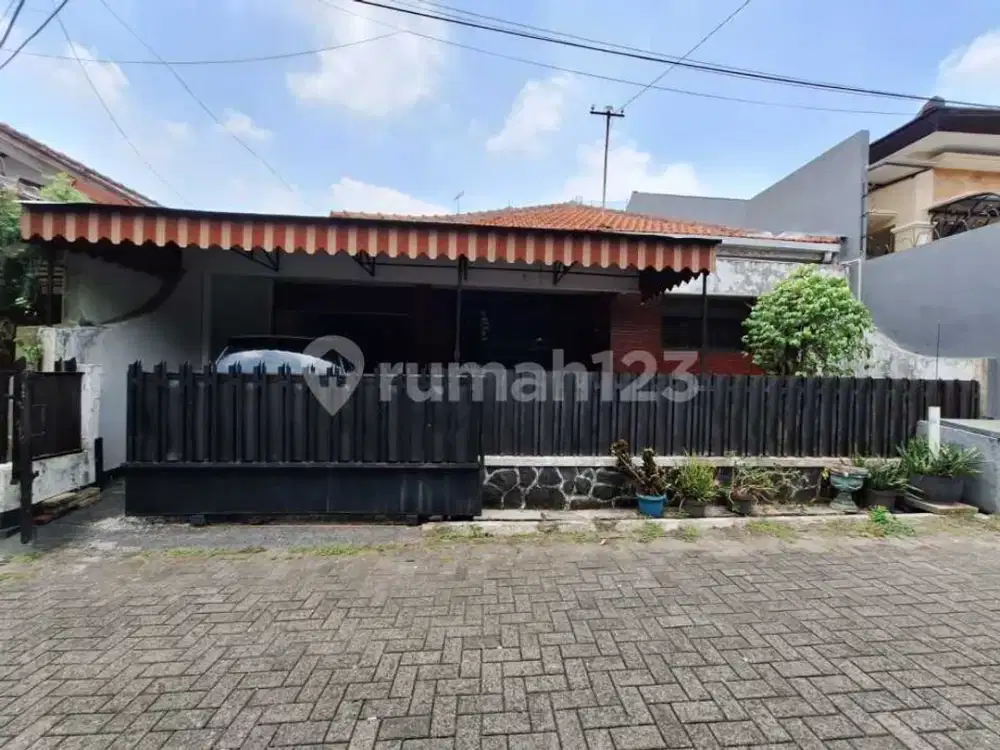 Rumah Tua di Belakang Citos Cilandak Cocok untuk Hunian & Kost Harga Under Market