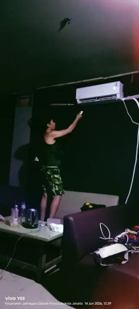Jasa perbaikan,bokar dan pasang ac dan elektronik