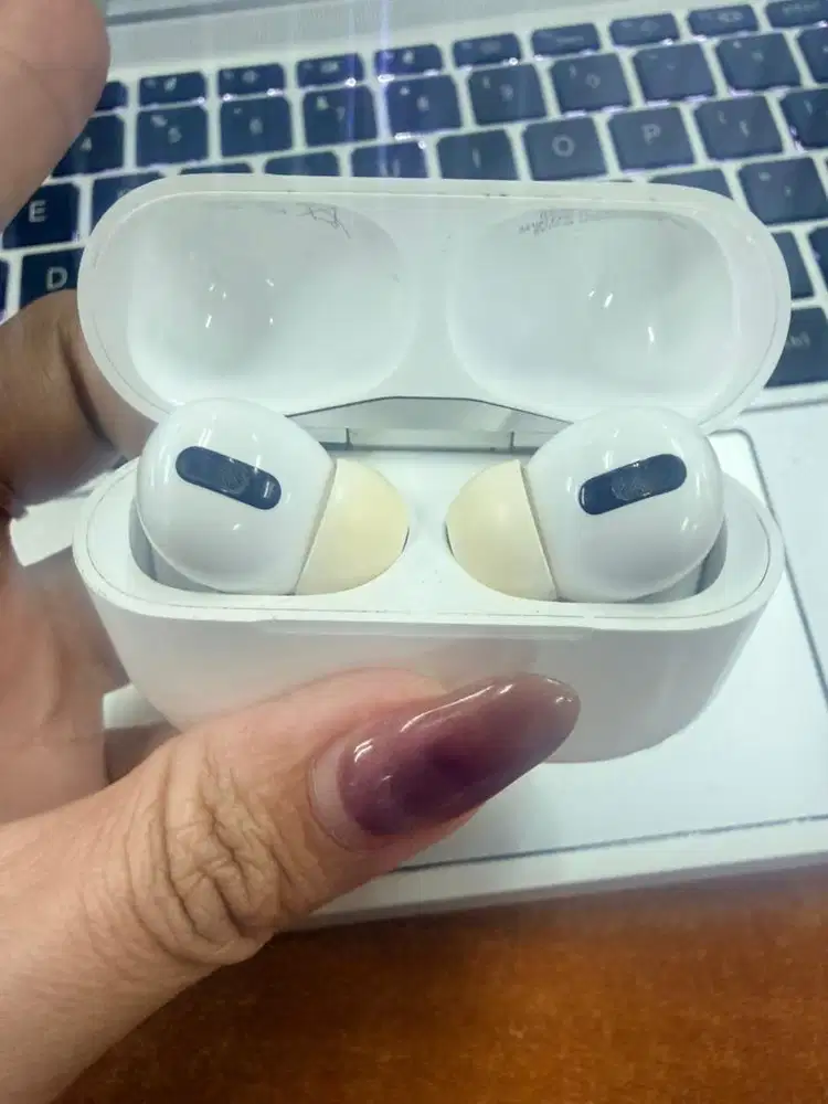 Airpod pro Gen 1 - kabel lighting