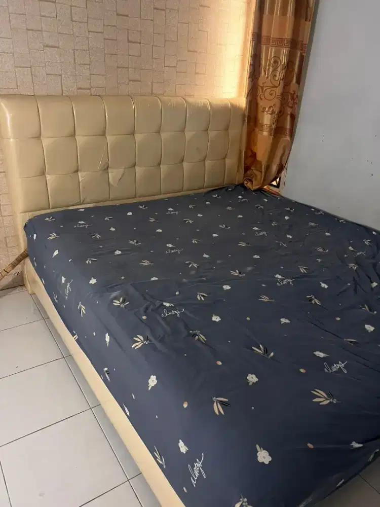 KASUR/SPRINGBED DIJUAL MURAH INFORMA SLEEPS+DIPAN