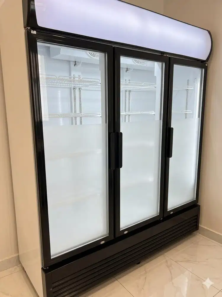 showchase cooler(kulkas) 3 Pintu 1200 liter