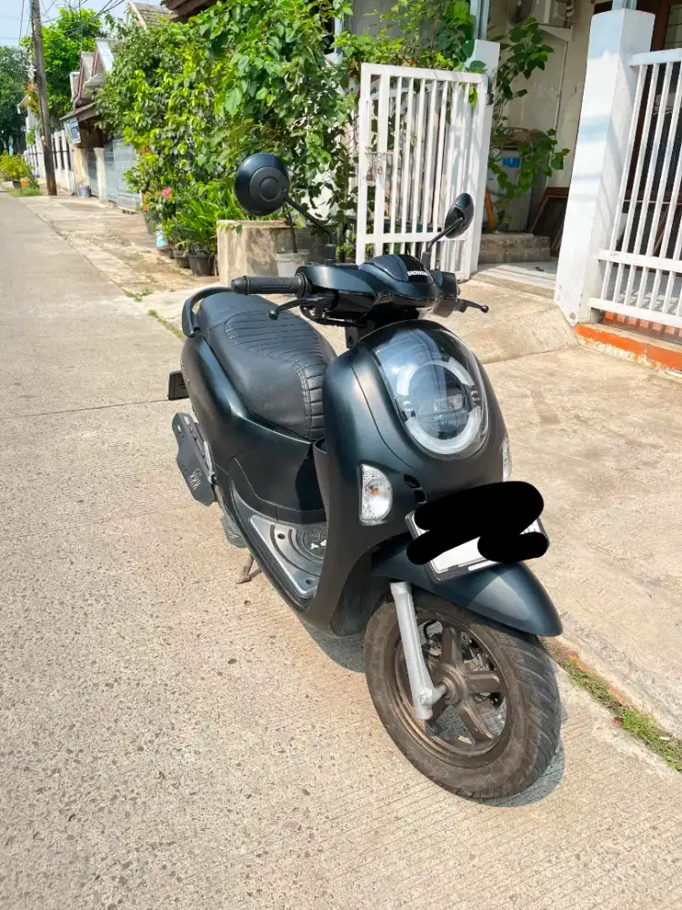 SCOOPY PRESTIGE 2025