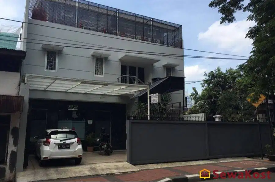 Disewakan Office Space Cocok Untuk Klinik Kecantikan - Jakarta Barat