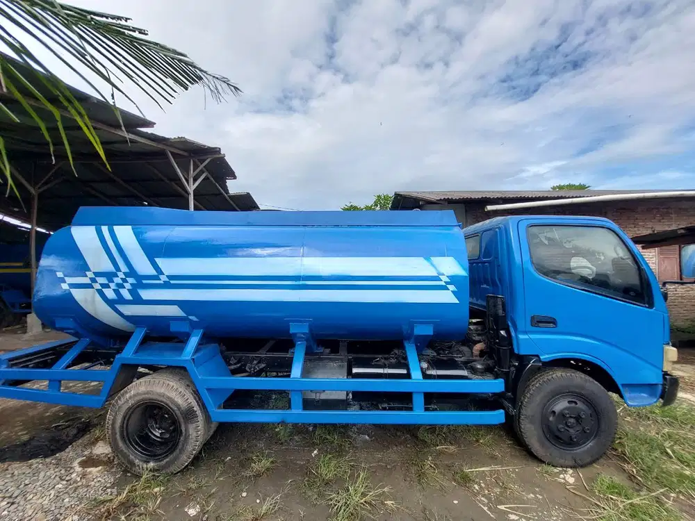 Toyota Dyna 2010 Diesel