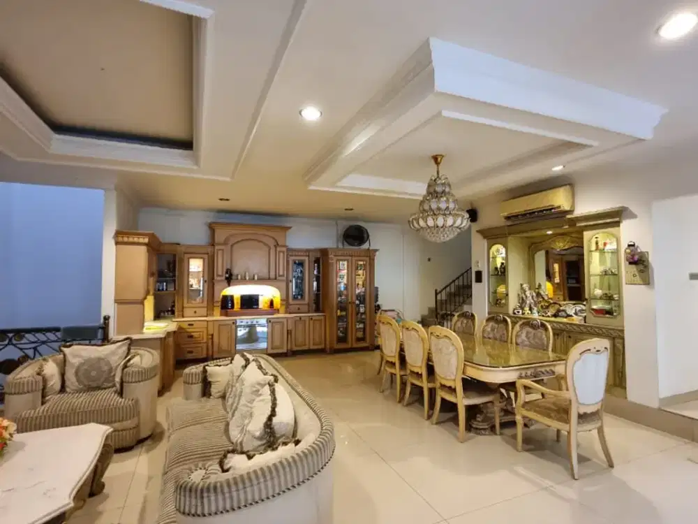 Dijual Rumah 3 Lantai Siap Huni Di Pulomas Jakarta Timur