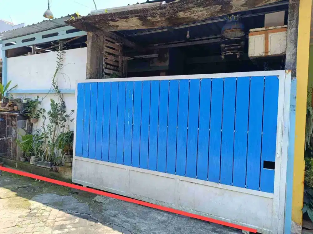 DI JUAL RUMAH

PERUM PURI CEMARA INDAH B - 6
KEL. :  CEMORO KANDANG 
KEC. : KEDUNG KANDANG 
KAB  : MALANG