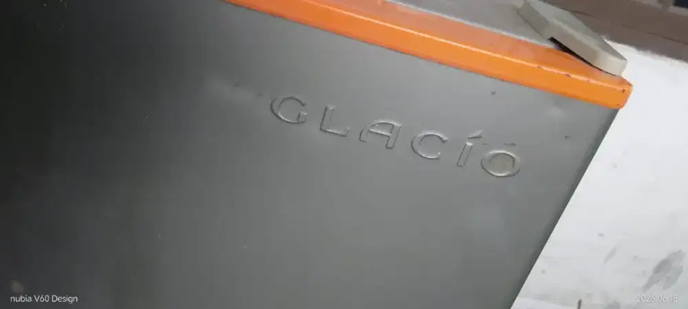 Kulkas satu pintu toshiba glacio
