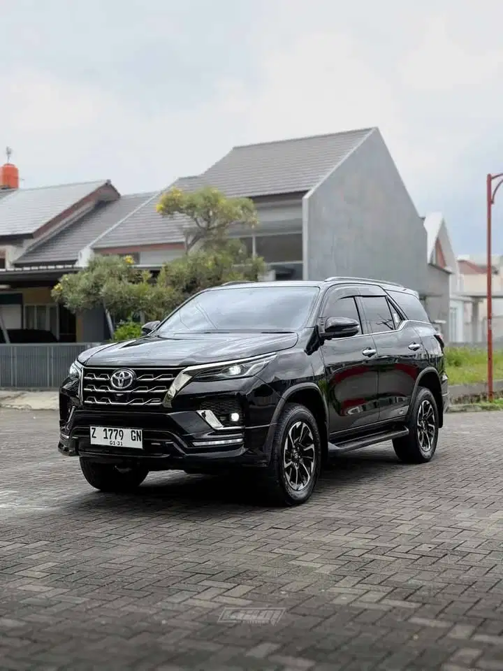 Toyota Fortuner 2021 Bensin