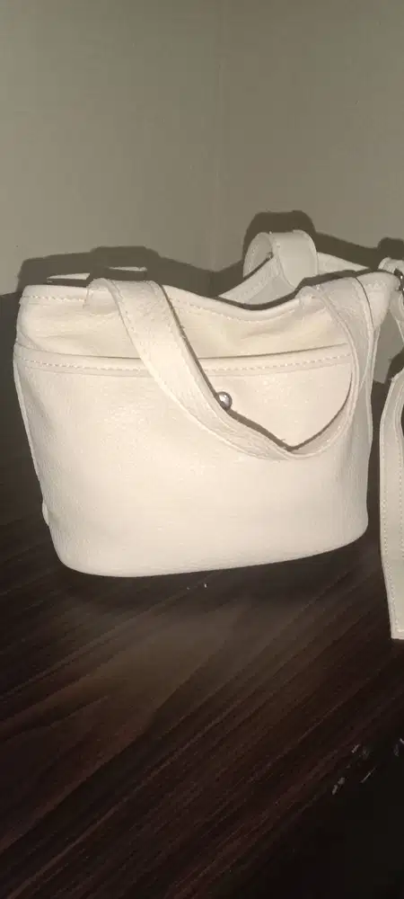 Tas Hand Bag Wanita Broken White