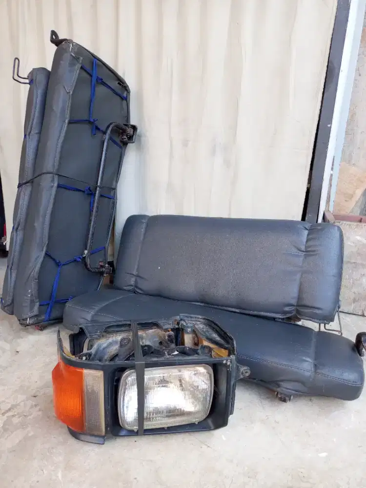 DIJUAL kursi belakang