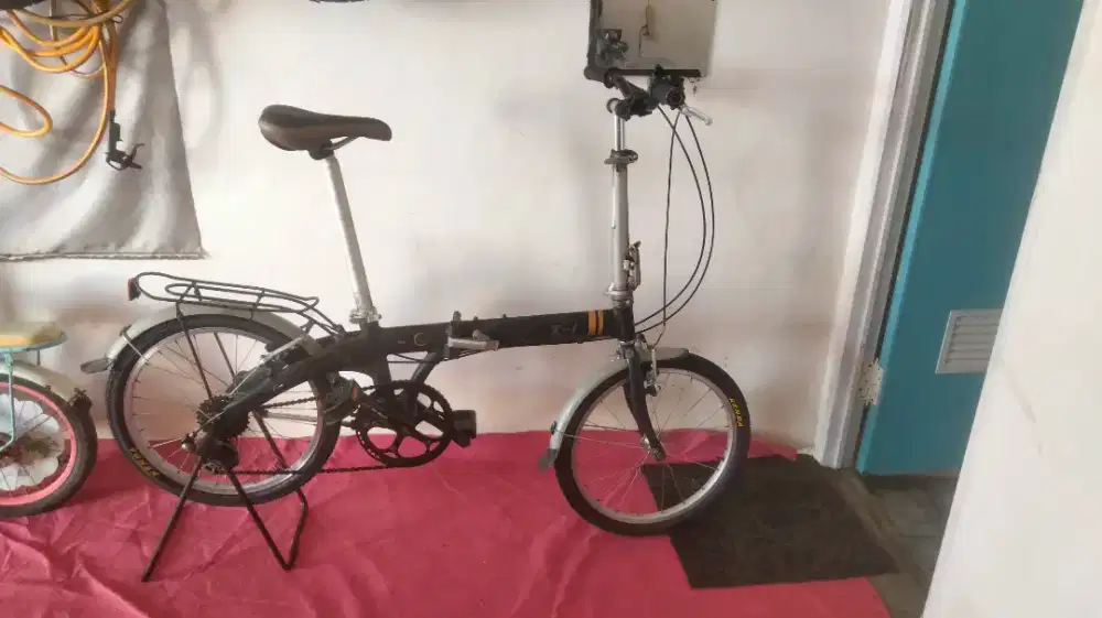 Di jual sepeda lipat dahon uk 20 siap pake