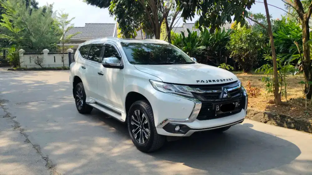 Pajero Dakar 2018 2.4cc AT sunroof