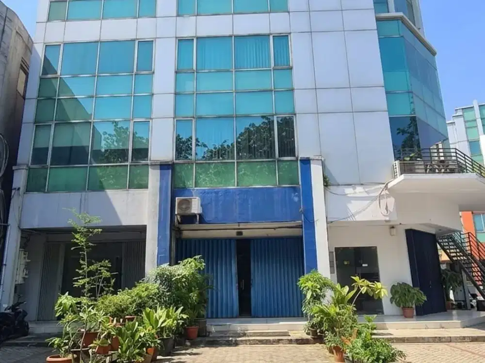 RUKO 4 LANTAI GOLDEN GREEN JALAN PANJANG KEDOYA FURNISHED HADAP JALAN