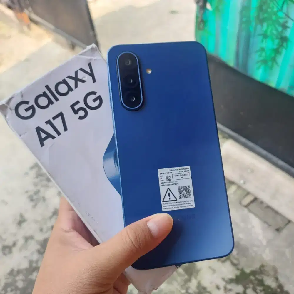 Samsung A17 5G 8/256 Like New