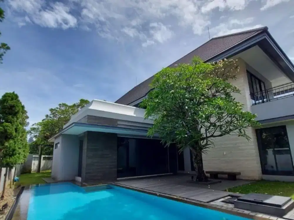 Rumah Minimalis Hook Modern Di Daerah Kebayoran Baru