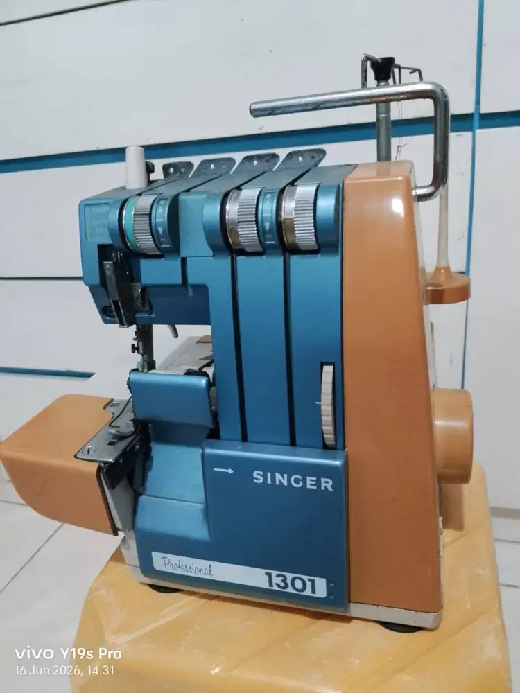 Mesin jahit seri Singer 1301 (Singer Super Yoknaz)