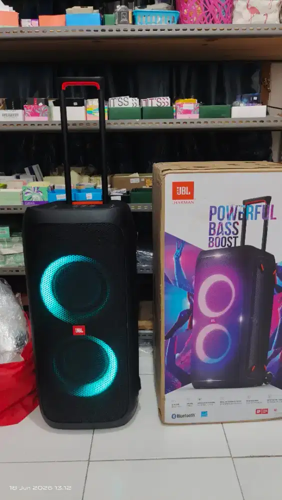 Jbl Partybox 310 portable bluetooth karaoke speaker by Harman